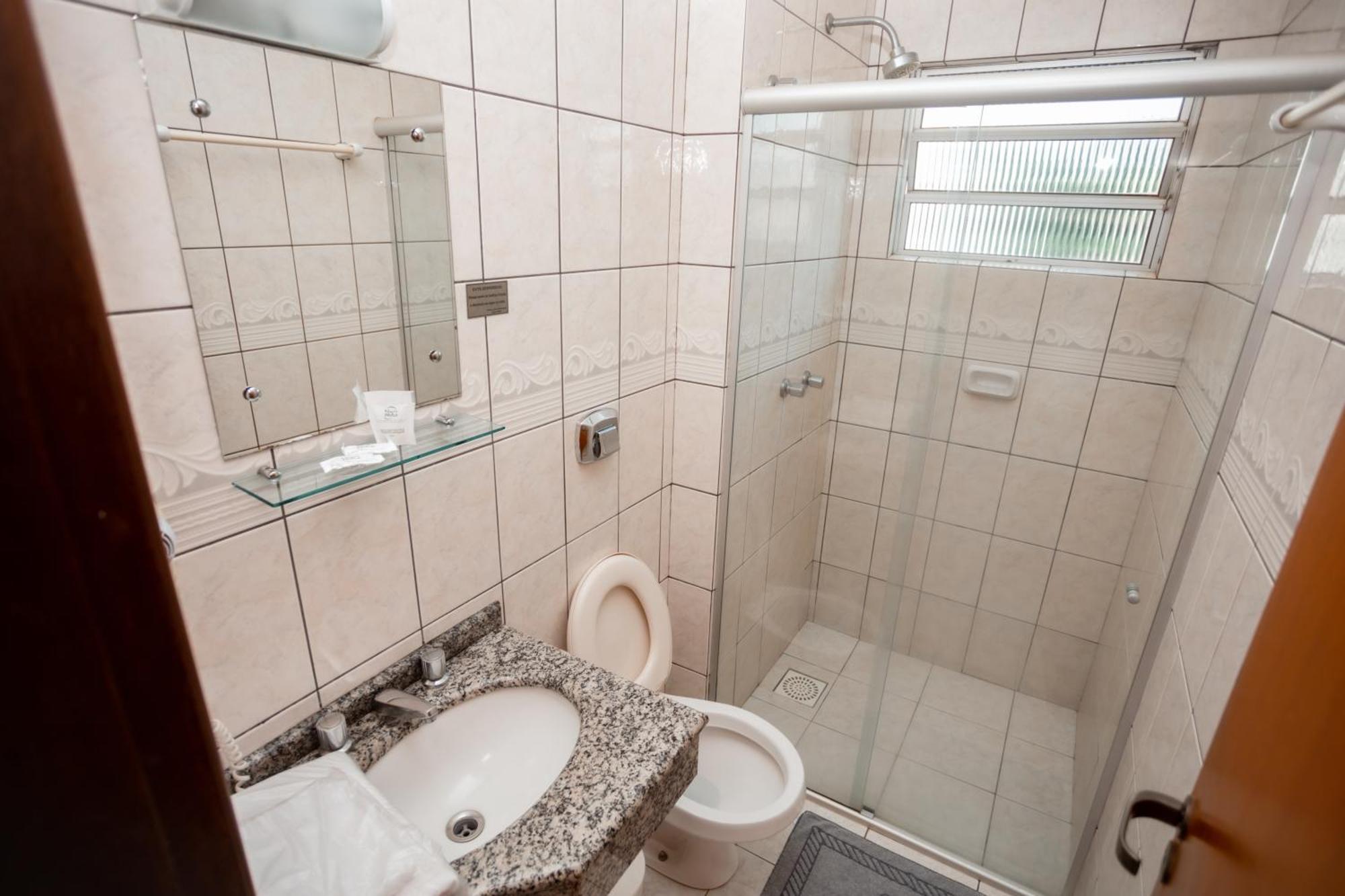 Nayru Hotel Toledo  Eksteriør bilde