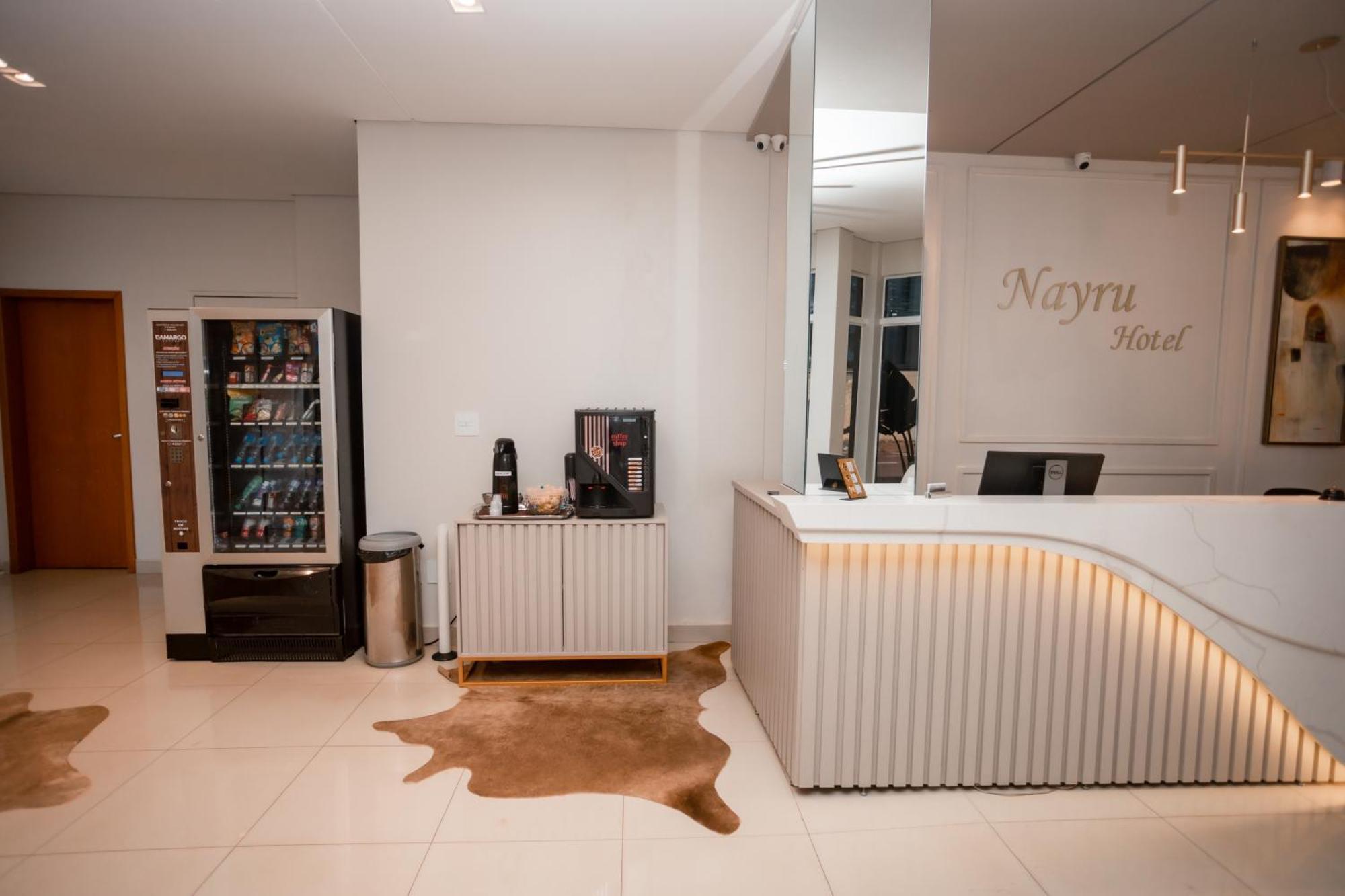 Nayru Hotel Toledo  Eksteriør bilde