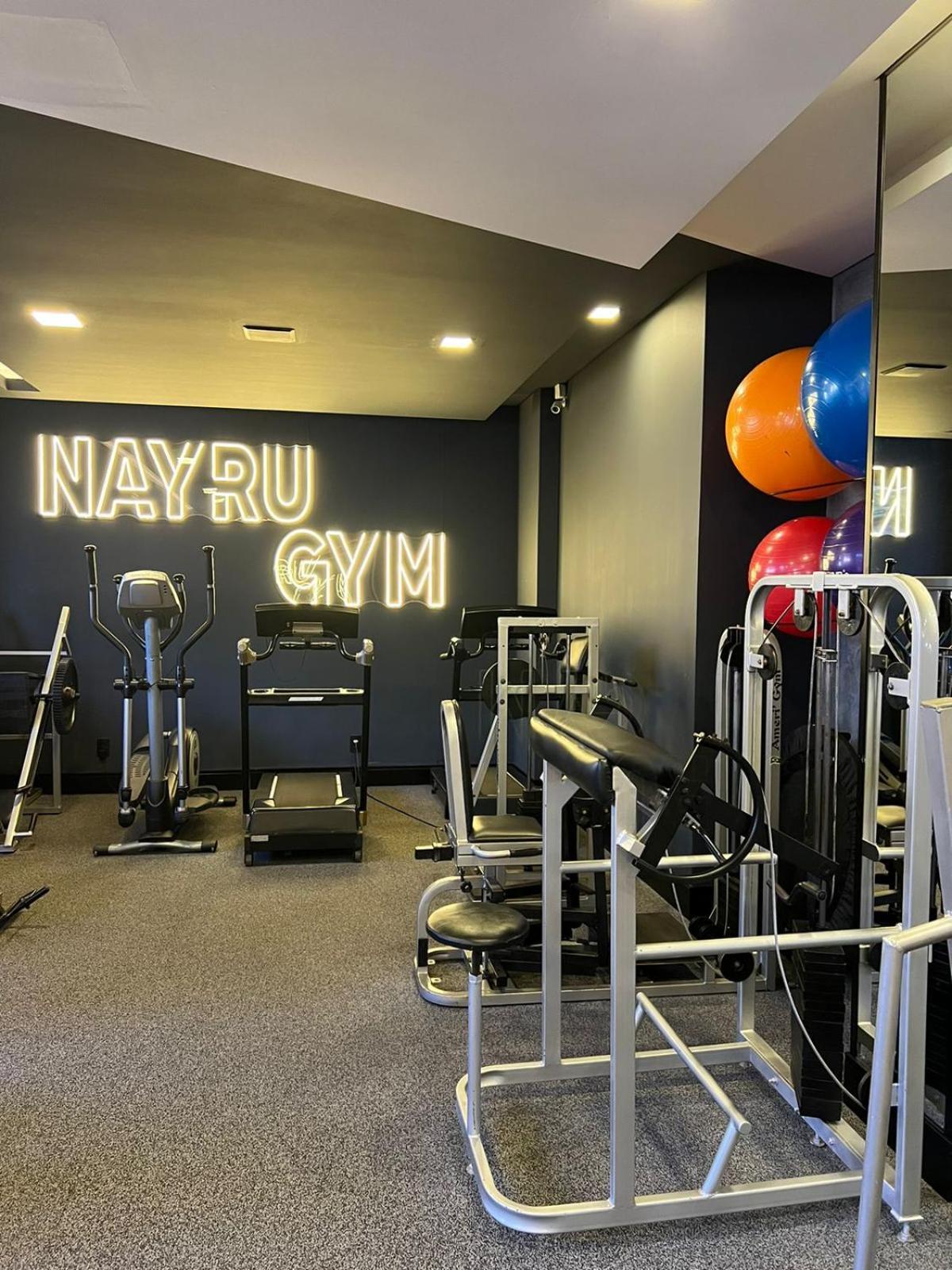 Nayru Hotel Toledo  Eksteriør bilde